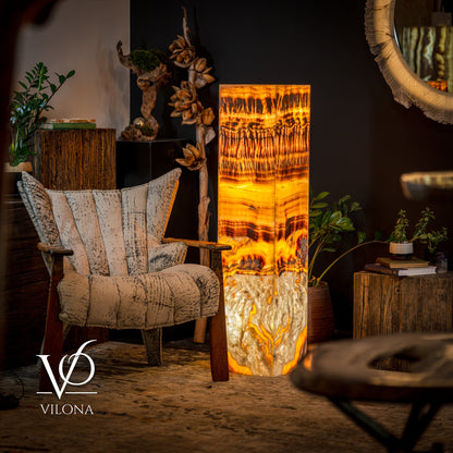 Medium Golden Cloud Onyx Dragon Eye Floor Lamp – 51.25" Tall