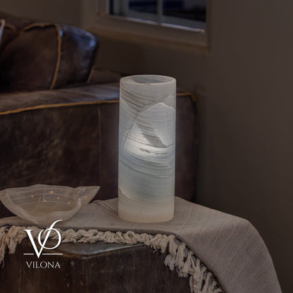 White Ice Onyx Small Table Lamp – 12" Tall