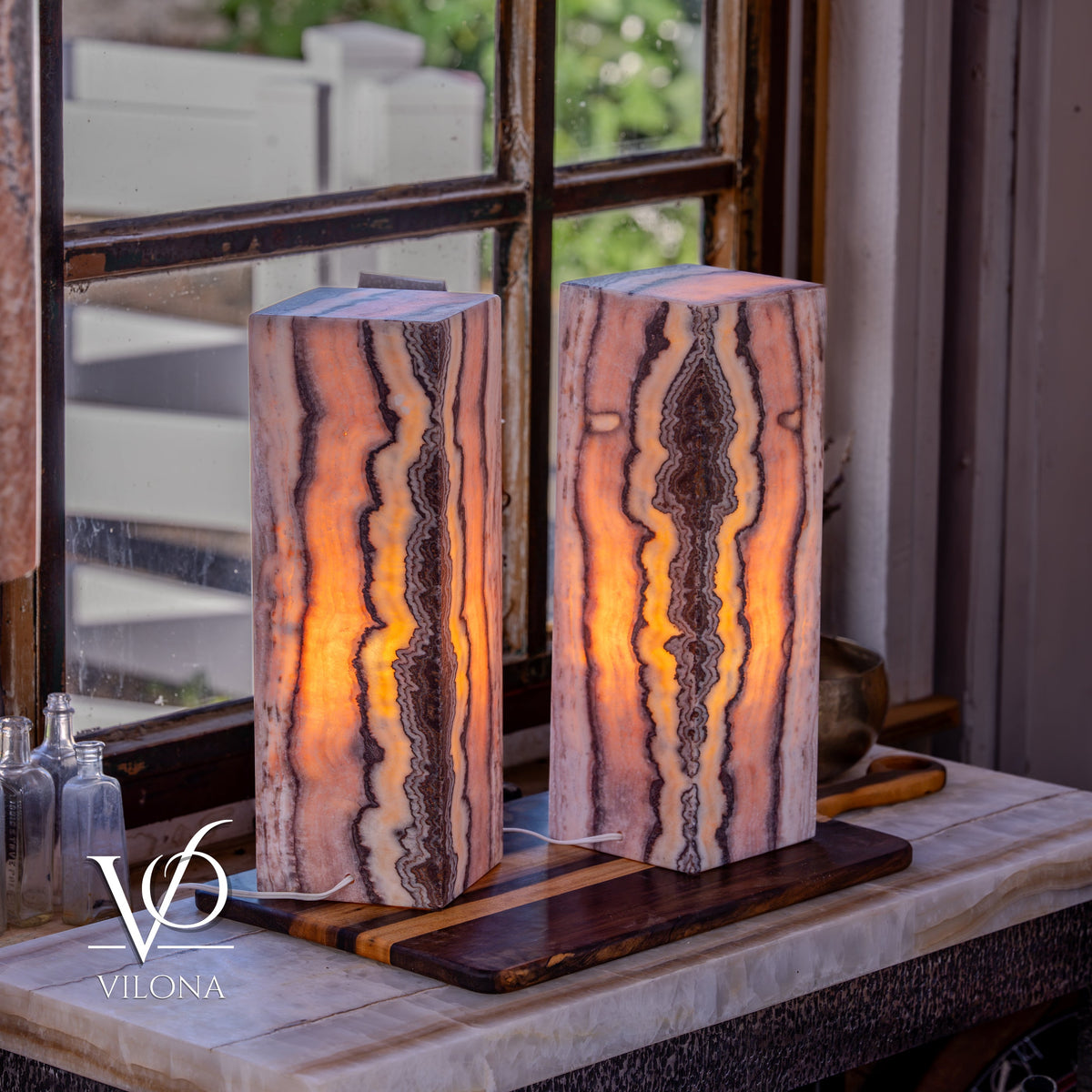 Rosa Onyx Table Lamp Set – 17.75" Tall