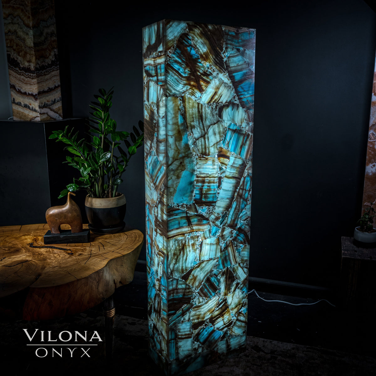 Medium Argentina Blue Onyx Rectangular Floor Lamp – 55" Tall