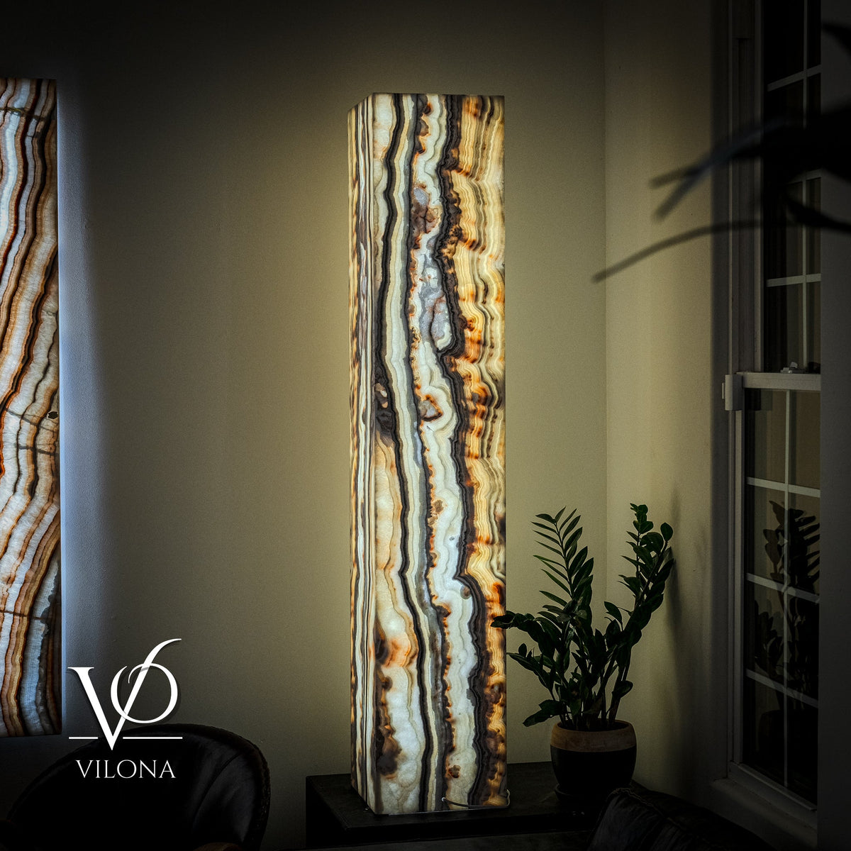 Large Sahara Onyx Square Floor Lamp – 63" Tall