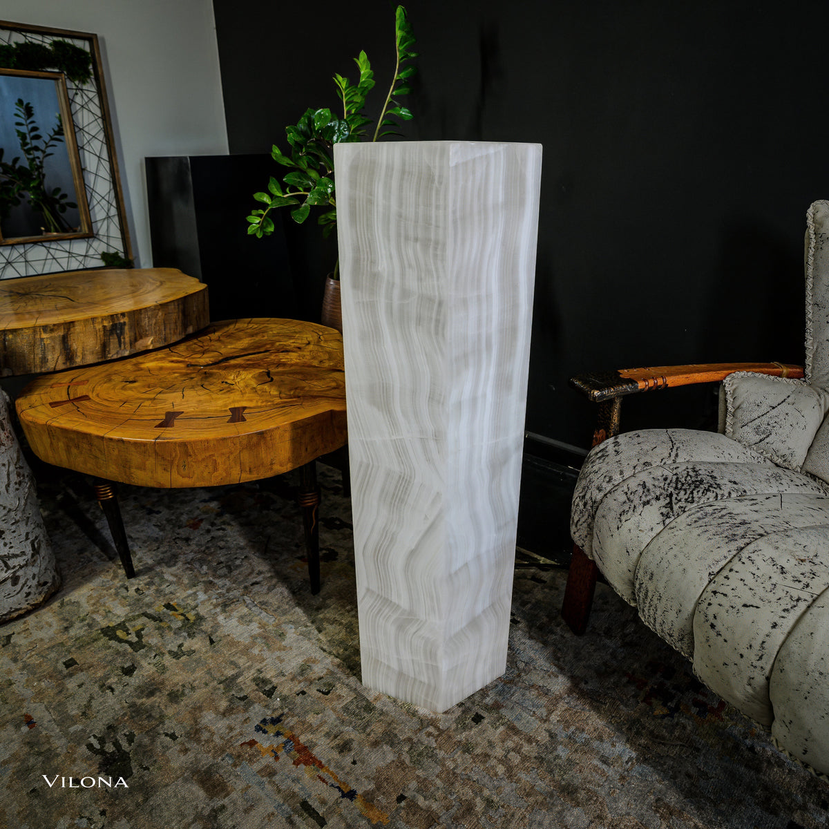 Small White Ice Onyx Hexagonal Floor Lamp – 39.5" Tall
